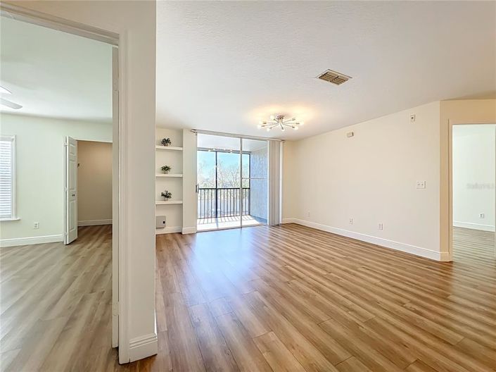 Image No.23-Appartement de 2 chambres à vendre à Saint John