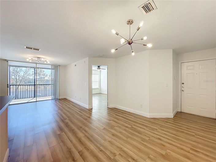 Image No.5-Appartement de 2 chambres à vendre à Saint John