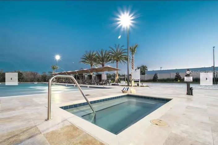 Image No.20-4 Bed Townhouse for sale