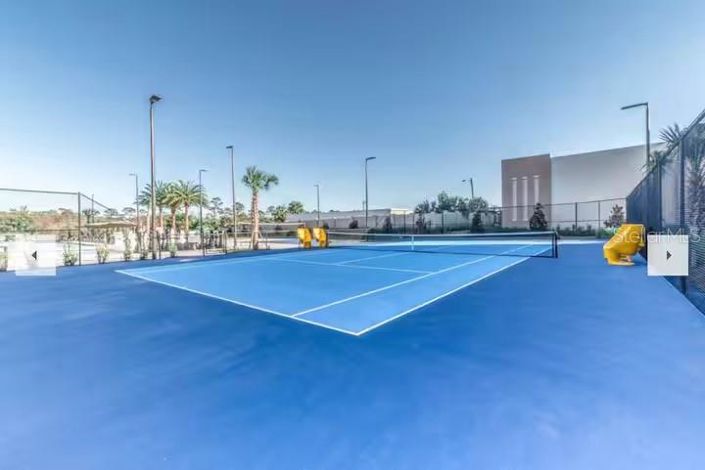 Image No.22-4 Bed Townhouse for sale