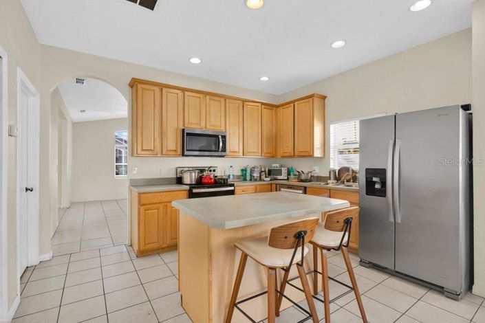 Image No.9-4 Bed House for sale