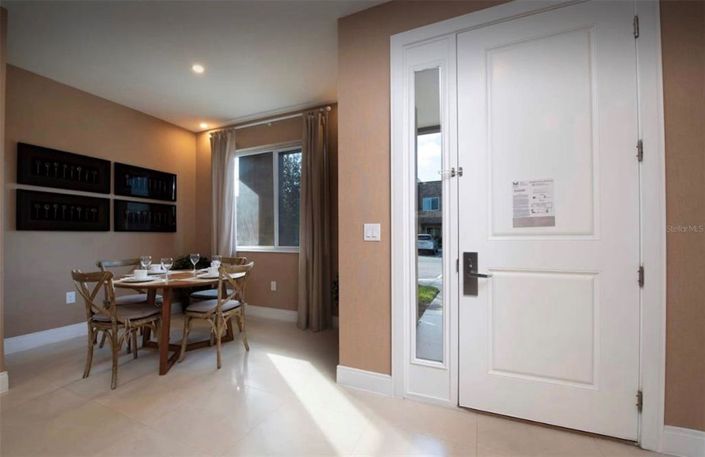 Image No.3-4 Bed Townhouse for sale