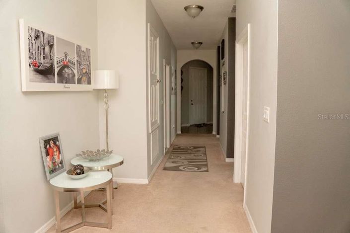 Image No.2-4 Bed House for sale