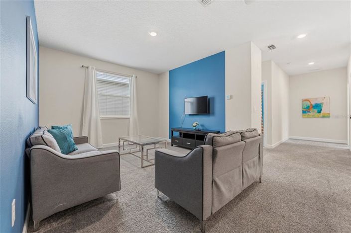 Image No.25-6 Bed House for sale