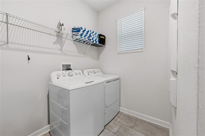 Image No.40-6 Bed House for sale