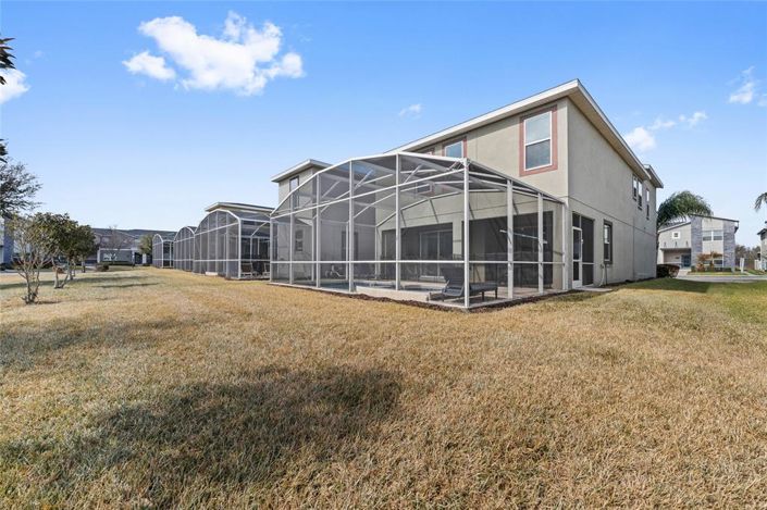 Image No.47-6 Bed House for sale