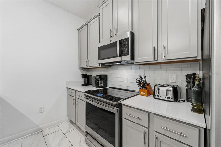 Image No.10-5 Bed Townhouse for sale