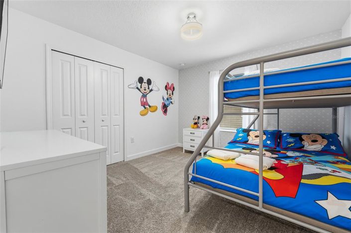 Image No.18-5 Bed Townhouse for sale