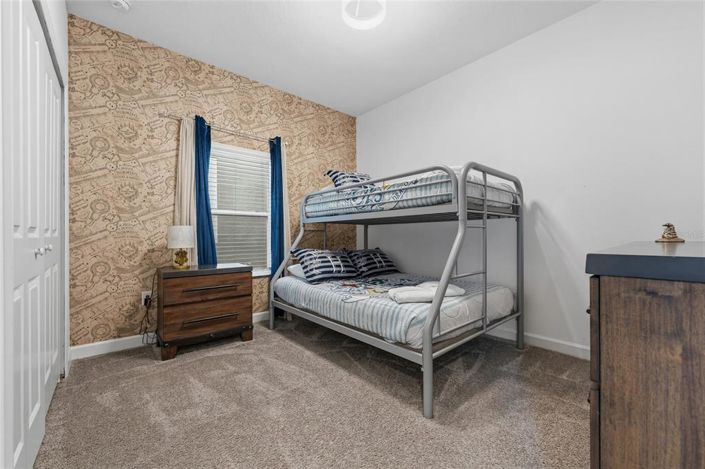 Image No.19-5 Bed Townhouse for sale