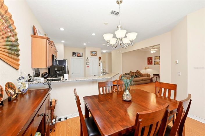 Image No.17-2 Bed Villa for sale