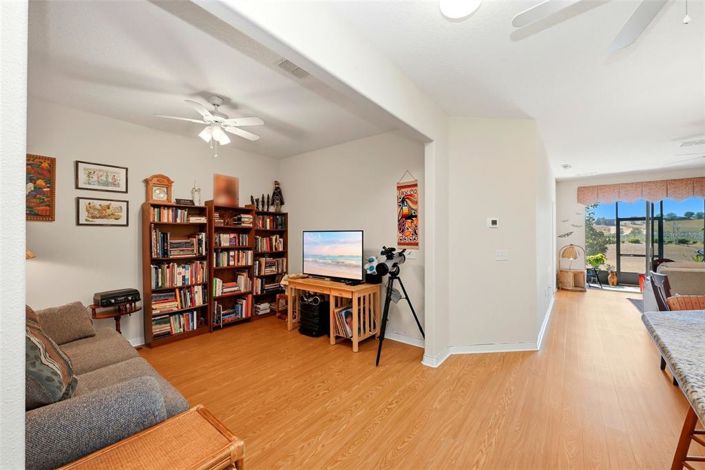 Image No.20-2 Bed Villa for sale