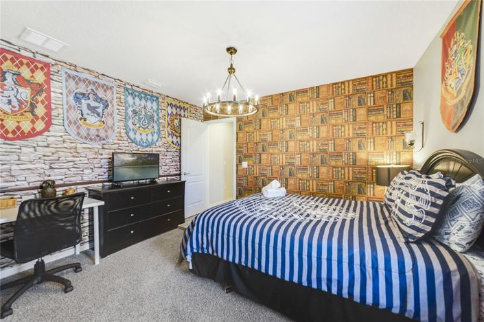 Image No.22-6 Bed House for sale