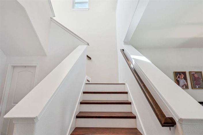 Image No.23-4 Bed House for sale