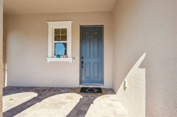 Image No.6-4 Bed House for sale