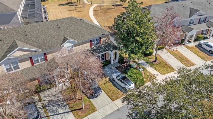 Image No.26-3 Bed Townhouse for sale