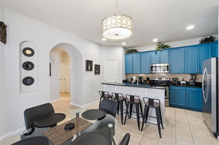 Image No.10-4 Bed House for sale