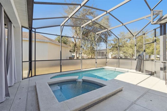 Image No.35-4 Bed House for sale