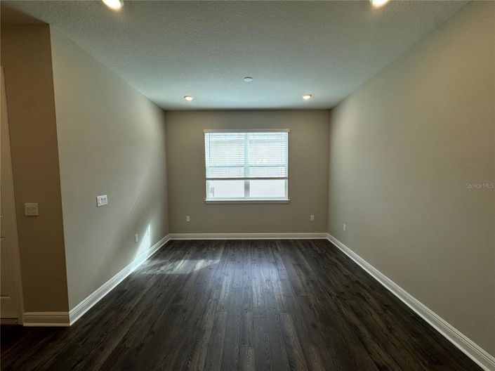 Image No.6-4 Bed Townhouse for sale