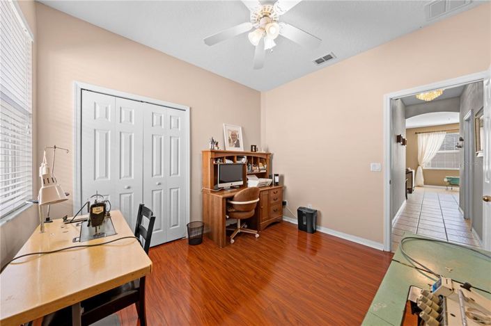 Image No.24-4 Bed House for sale