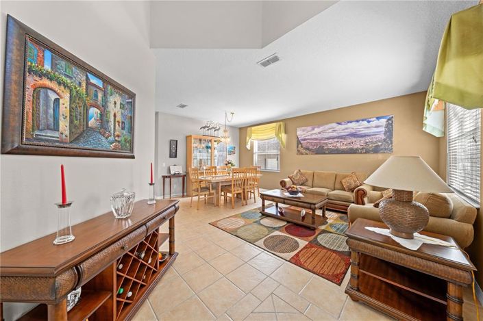 Image No.4-4 Bed House for sale