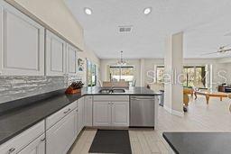 Image No.4-Maison de 5 chambres à vendre à Saint John