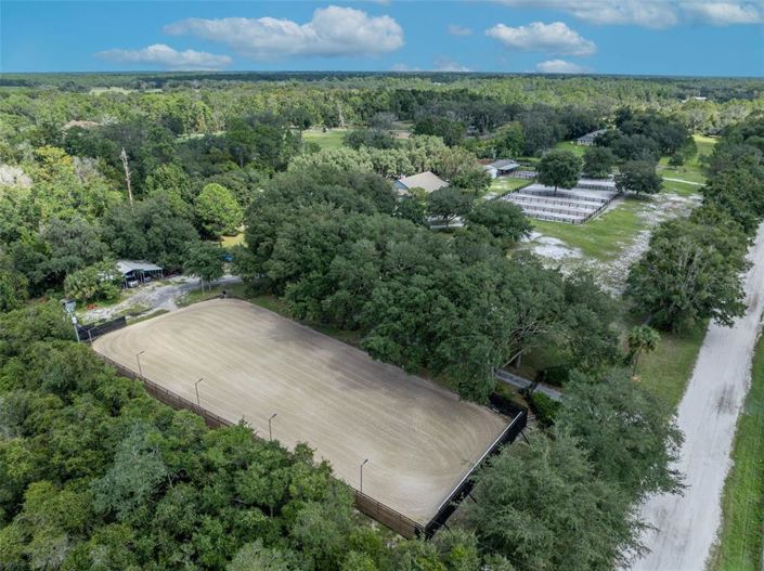 Image No.2-6 Bed House for sale