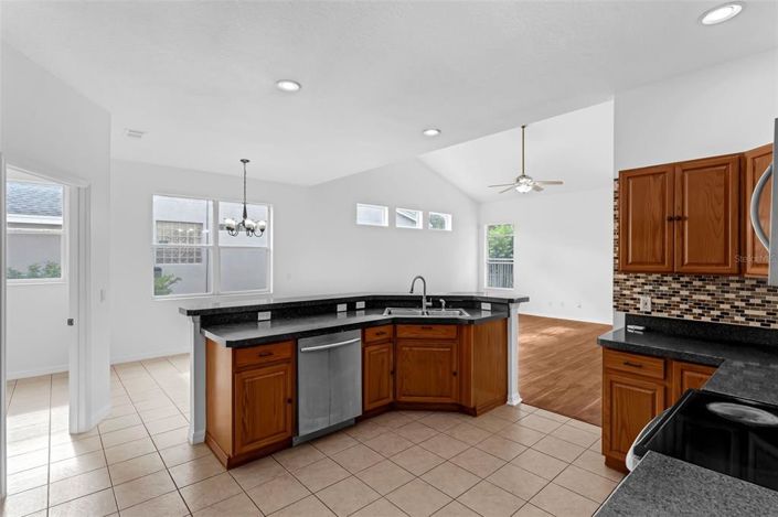 Image No.11-Maison de 4 chambres à vendre à Saint John