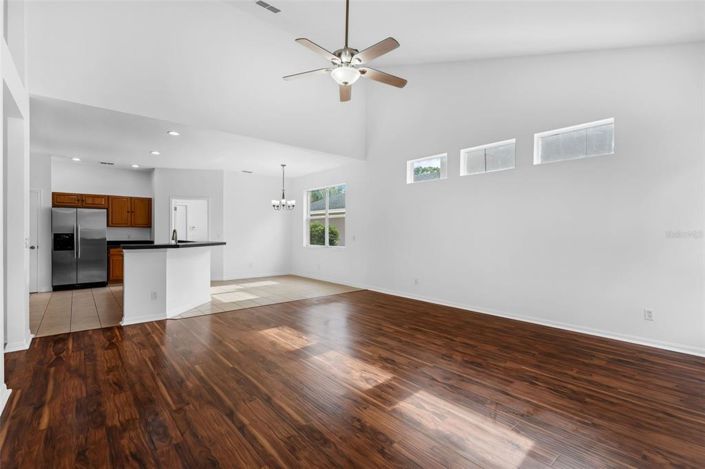 Image No.8-Maison de 4 chambres à vendre à Saint John