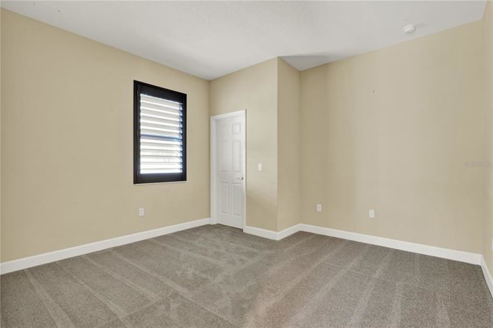 Image No.29-5 Bed House for sale