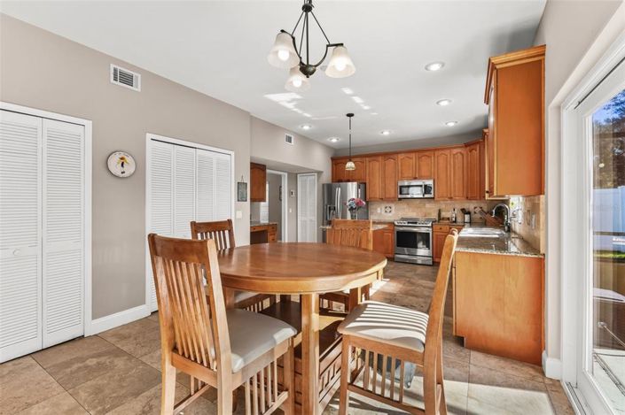 Image No.17-Maison de 5 chambres à vendre à Saint John