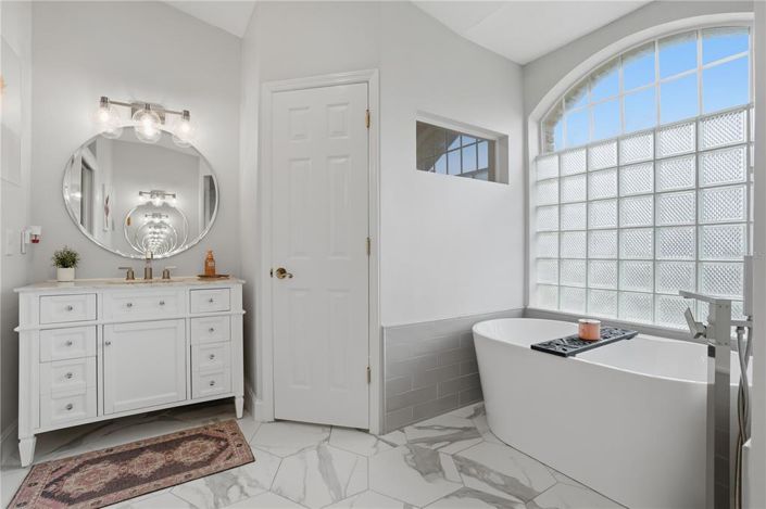 Image No.21-Maison de 4 chambres à vendre à Saint John