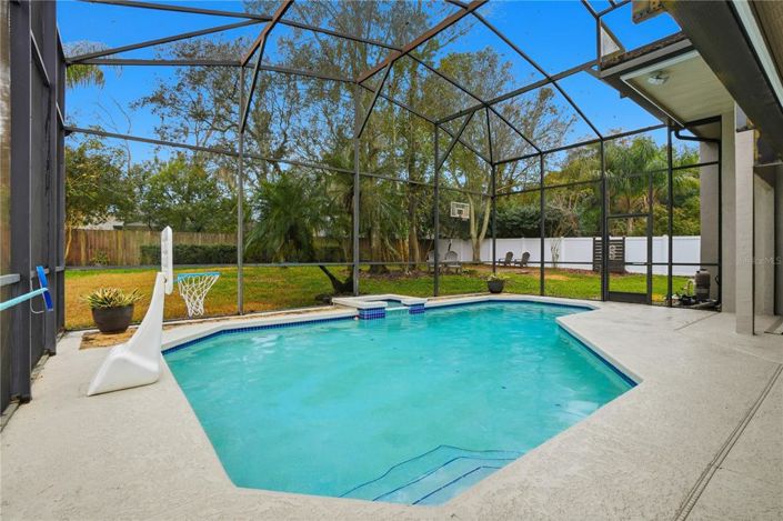 Image No.32-Maison de 4 chambres à vendre à Saint John