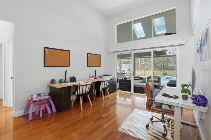 Image No.8-Maison de 4 chambres à vendre à Saint John