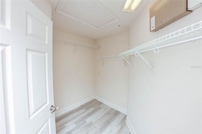 Image No.18-3 Bed Townhouse for sale