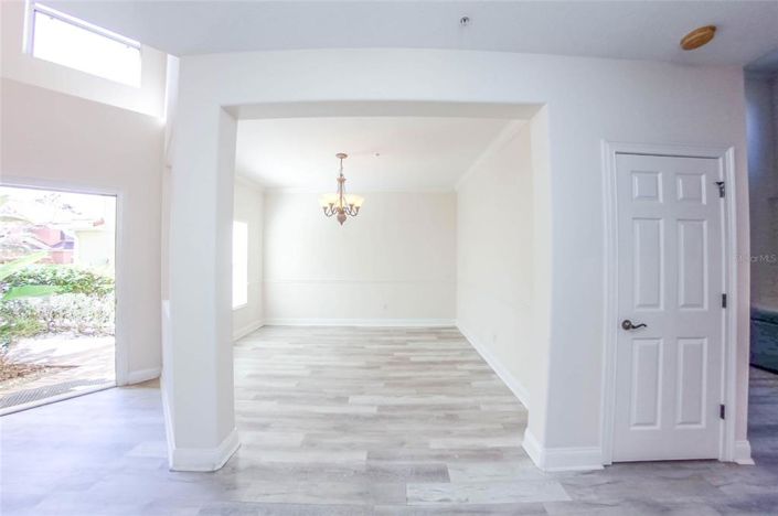 Image No.6-3 Bed Townhouse for sale