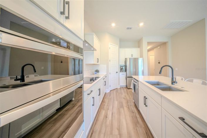 Image No.6-3 Bed House for sale