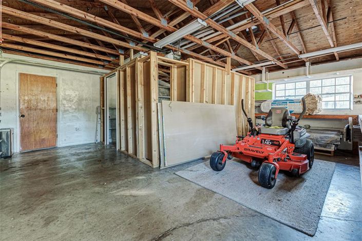 Image No.31-3 Bed House for sale