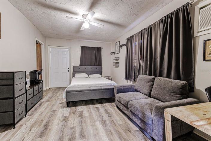 Image No.36-3 Bed House for sale