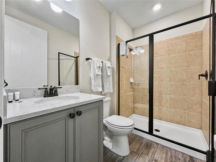 Image No.21-8 Bed House for sale