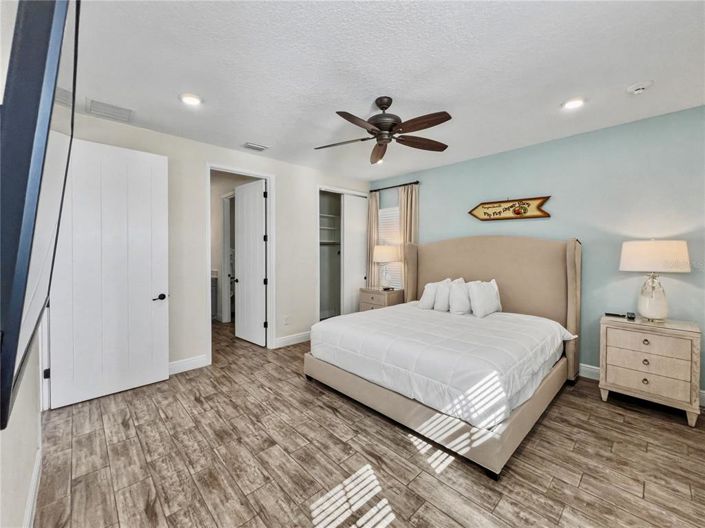 Image No.39-8 Bed House for sale