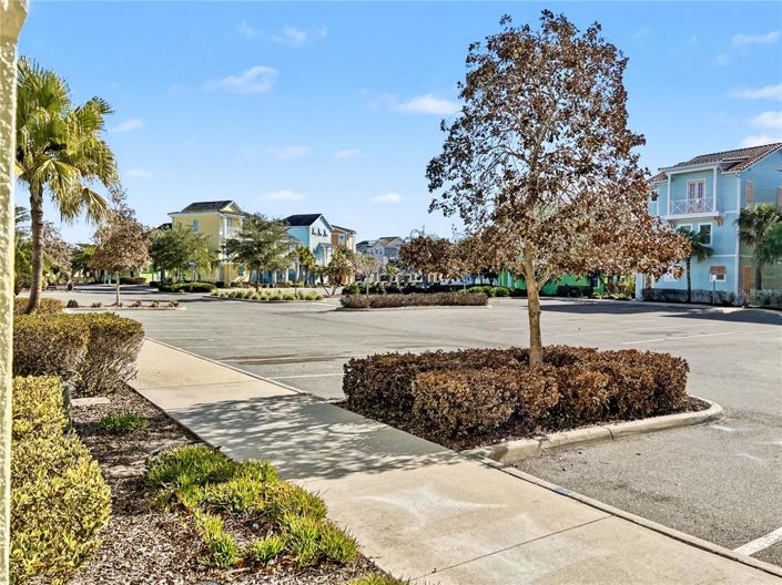 Image No.53-8 Bed House for sale