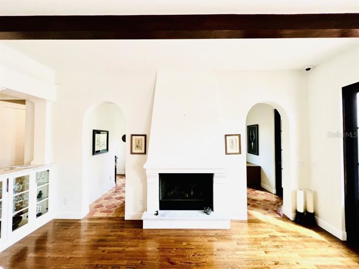 Image No.13-4 Bed House for sale