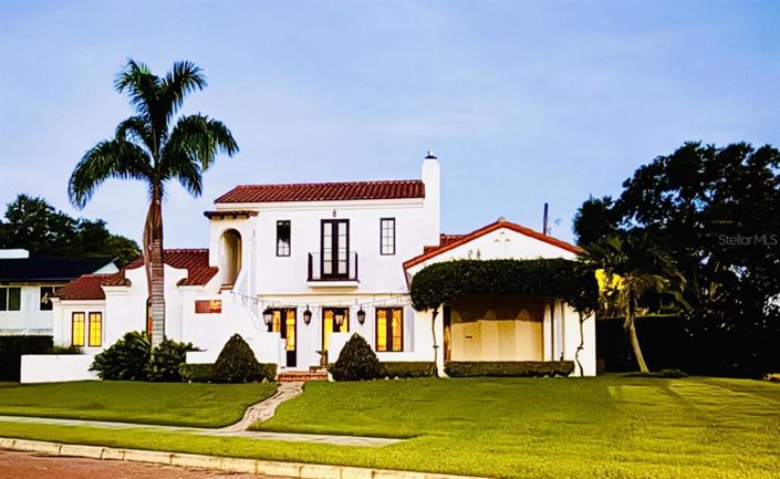 Image No.2-4 Bed House for sale