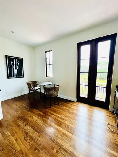 Image No.25-4 Bed House for sale