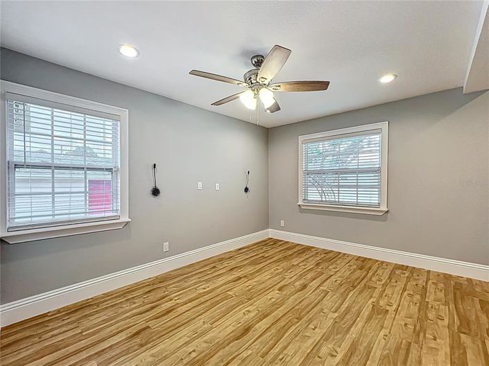 Image No.14-Maison de 4 chambres à vendre à Saint John