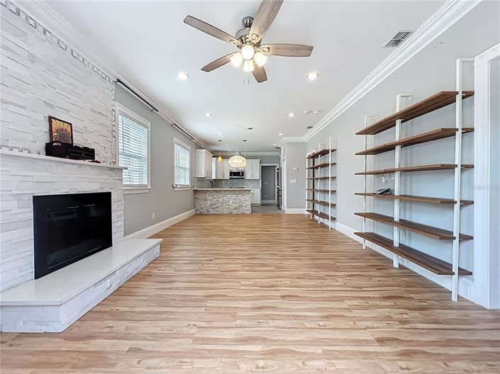 Image No.3-Maison de 4 chambres à vendre à Saint John