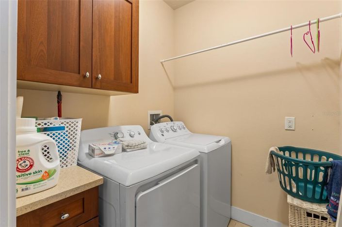 Image No.19-8 Bed House for sale