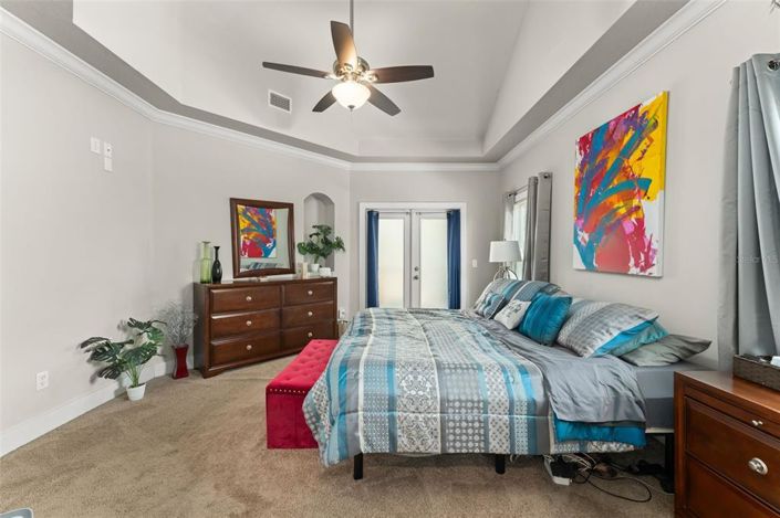 Image No.21-8 Bed House for sale