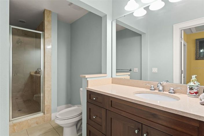 Image No.42-8 Bed House for sale