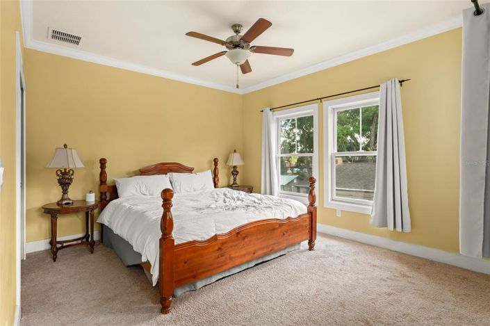 Image No.47-8 Bed House for sale